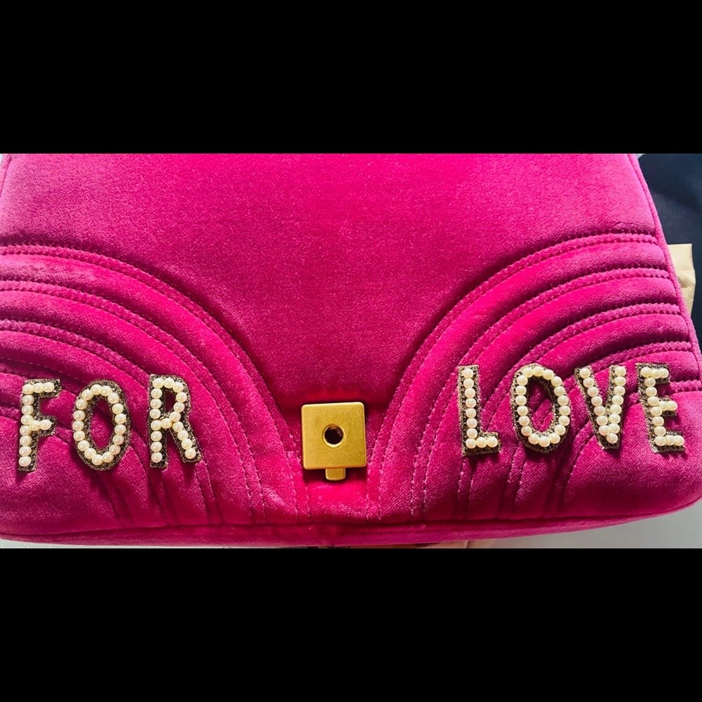 SOLD- GUCCI MARMONT - Picture 4 of 9
